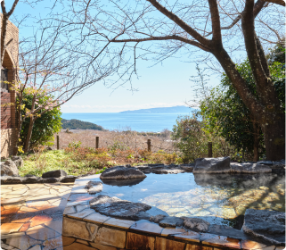 源泉かけ流し露天風呂