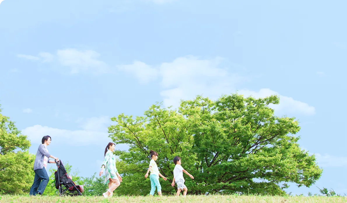 家族で伊豆を楽しんでいる様子